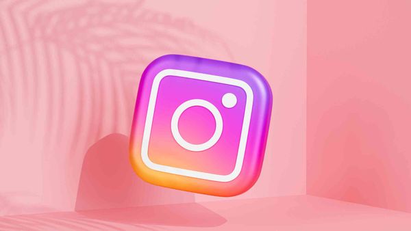 Does scheduling Instagram posts affect engagement?
