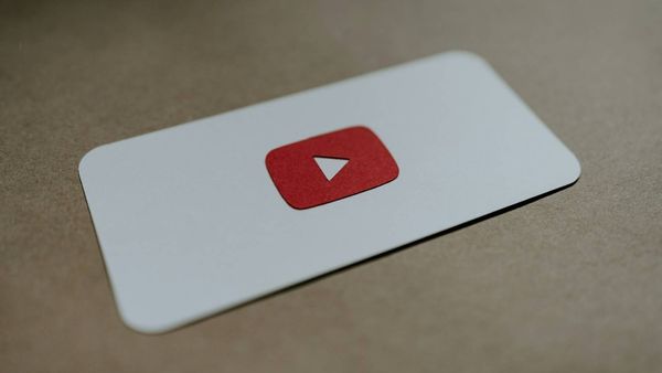 How long should YouTube Shorts be for optimal engagement?