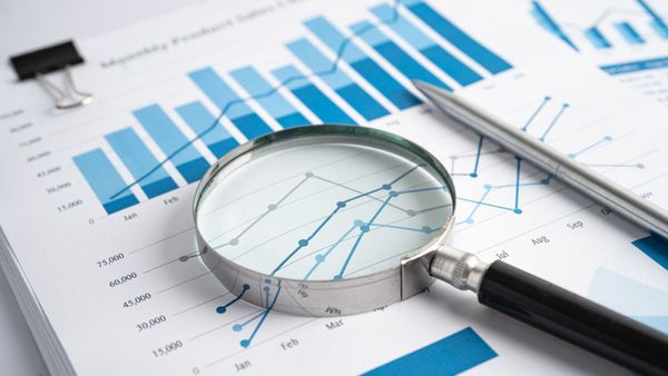 Twitter analytics for another account: Why and how