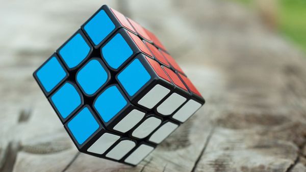 What is a 9 Grid Instagram?