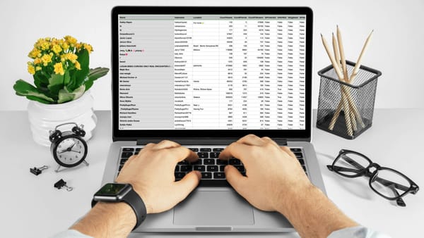 How can I export the members of a Twitter list to a CSV file?